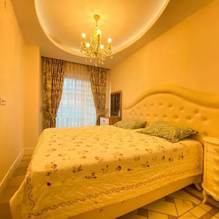 Guezelyali Apartment *